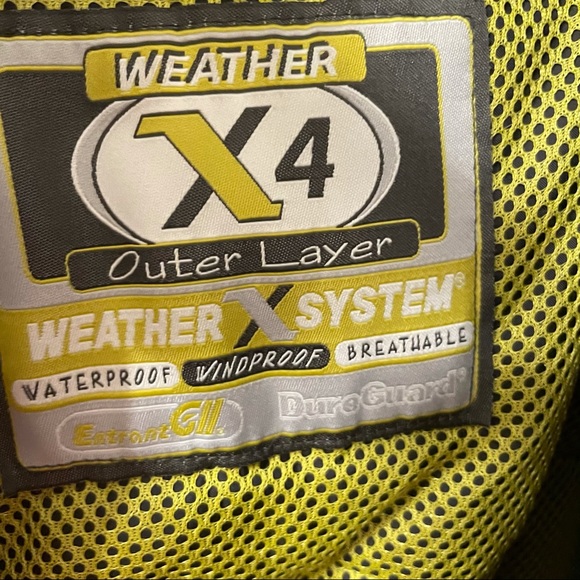 Obermeyer outer layer winter jacket red XL - Picture 5 of 7